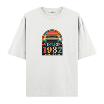 Vintage 1982 - Oversize Tshirt