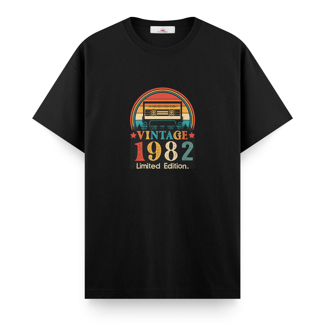 Vintage 1982 - Regular Tshirt