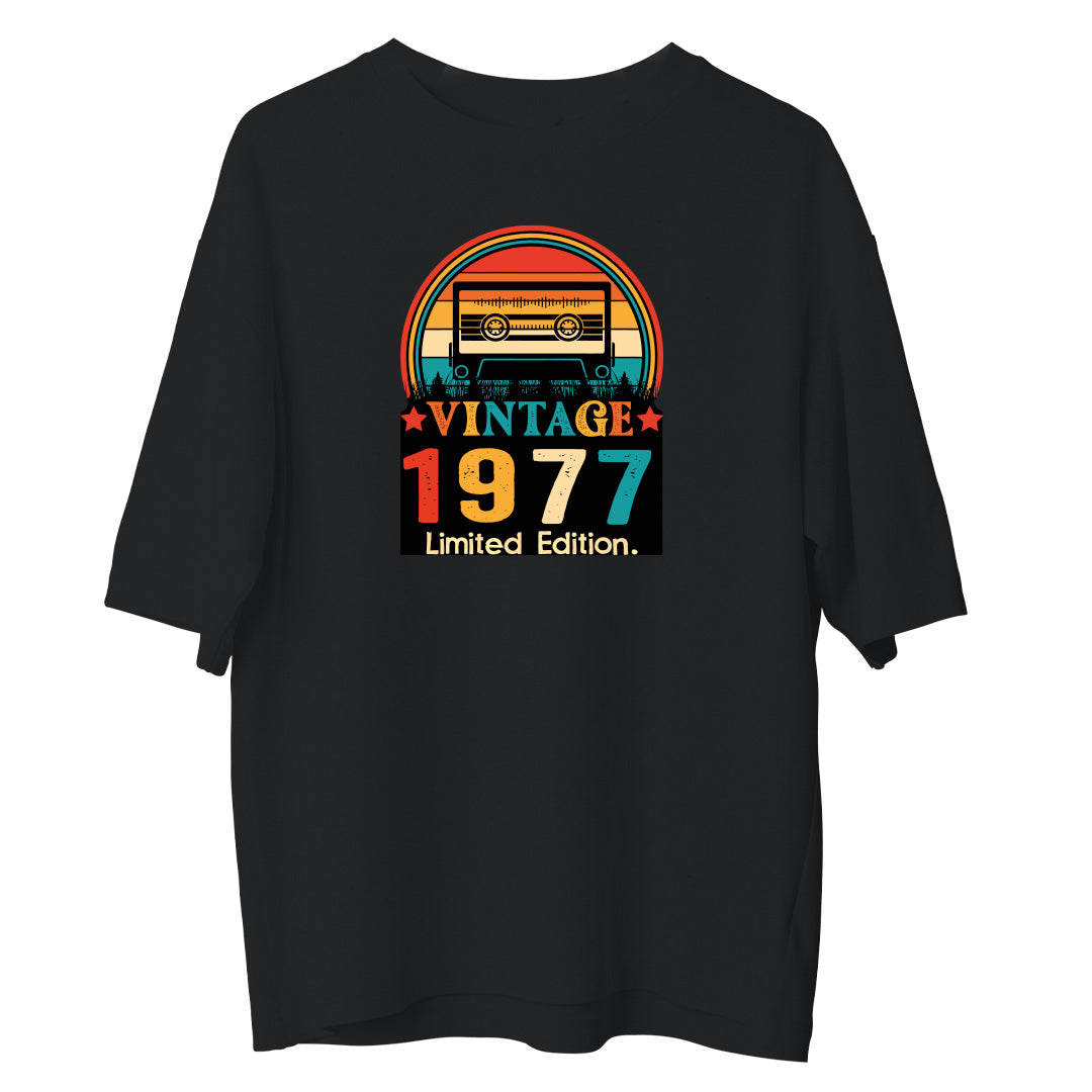 Vintage 1977 - Oversize Tshirt